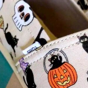 Toms Halloween Cats Glow in the Dark Shoes Size 8.5